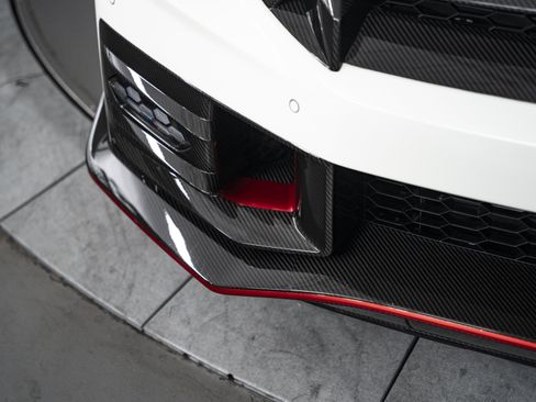 Used 2024 Nissan GT-R NISMO w/ Floor Mat Package AWD/4WD image 25