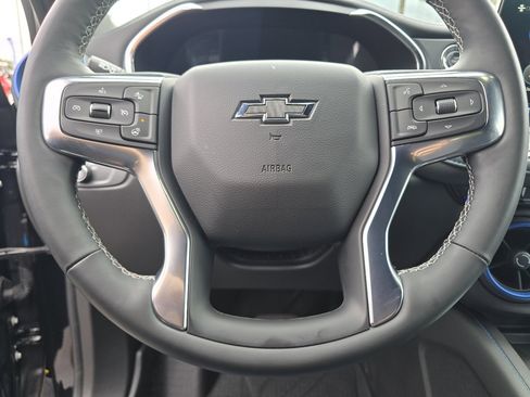 Used 2024 Chevrolet Blazer RS w/ Enhanced Convenience Package FWD image 39