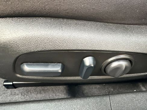 Certified 2024 Chevrolet Malibu LT image 12