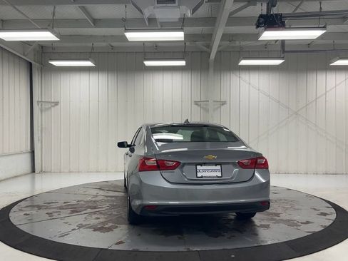 Used 2023 Chevrolet Malibu LT FWD image 7