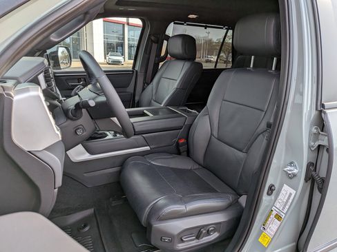 Used 2025 Toyota Sequoia Platinum w/ Tow Technology Package AWD/4WD image 14