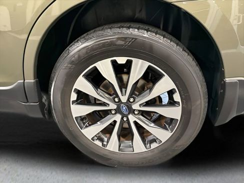 Used 2017 Subaru Outback 2.5i Limited image 40