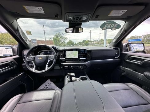 Used 2025 Chevrolet Silverado 1500 LTZ w/ LTZ Premium Package AWD/4WD image 24