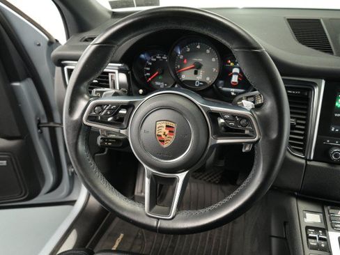Used 2018 Porsche Macan S AWD/4WD image 30