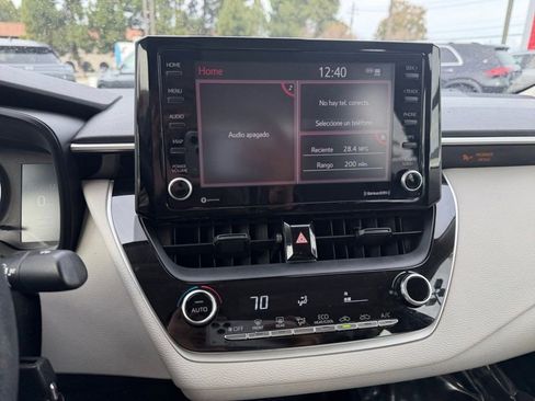 Used 2022 Toyota Corolla LE image 21