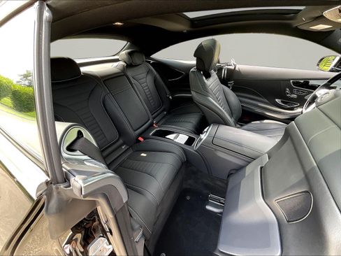 Used 2019 Mercedes-Benz S 560 4MATIC Coupe image 25