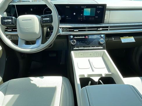 New 2025 Hyundai Santa Fe Calligraphy image 17