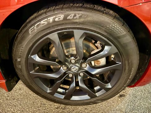 Used 2016 Nissan 370Z Roadster image 12