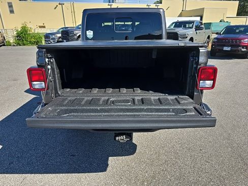 Certified 2024 Jeep Gladiator Sport image 14