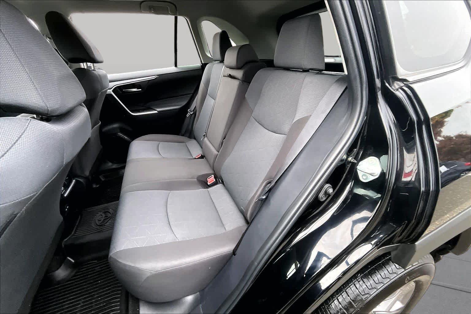 Certified 2025 Toyota RAV4 XLE AWD/4WD image 20