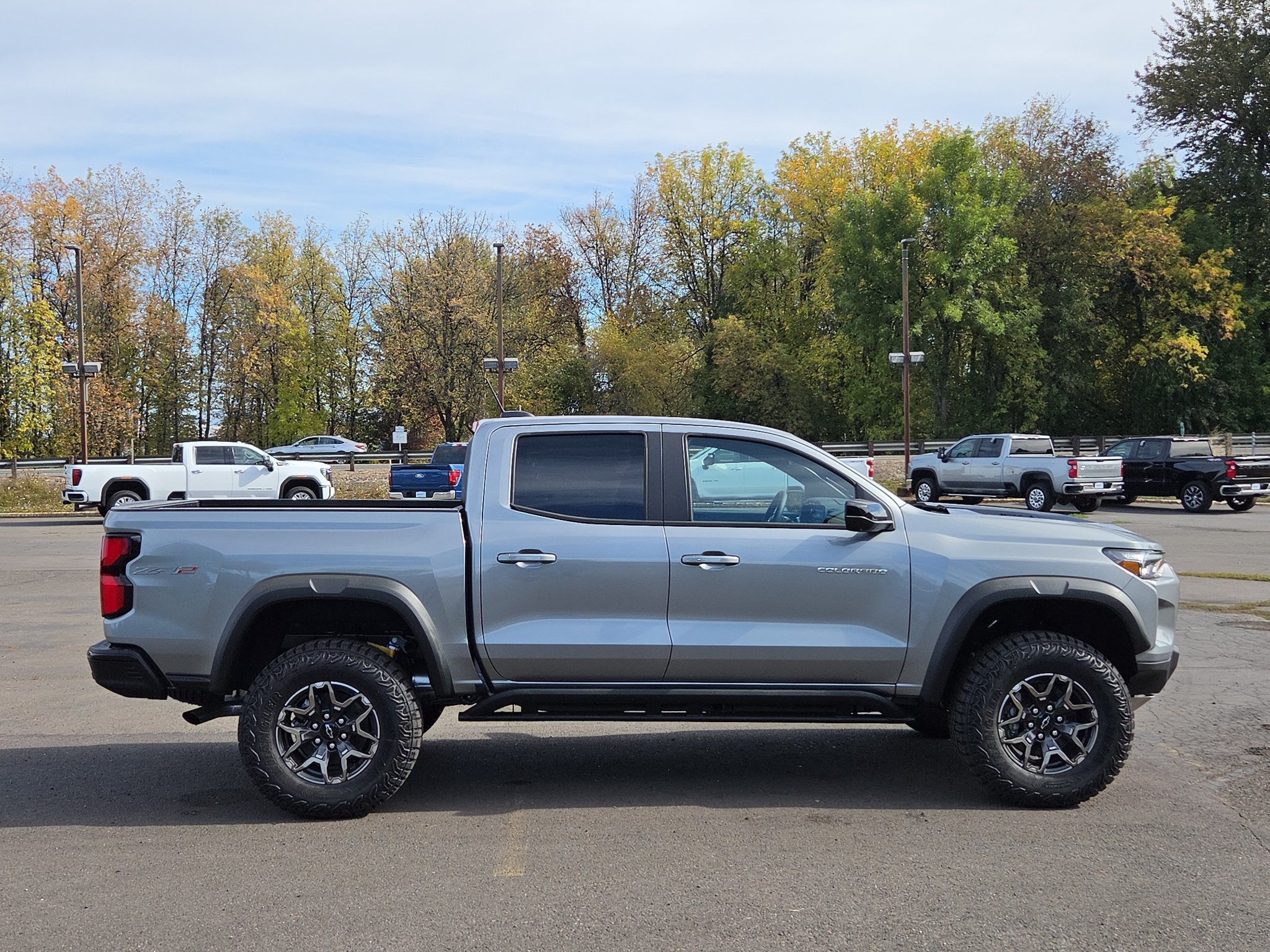 New 2026 Chevrolet Colorado ZR2 w/ Technology Package AWD/4WD image 7