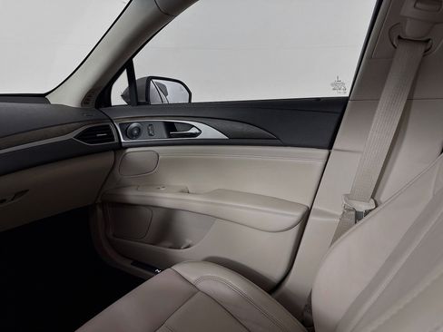 Used 2019 Lincoln MKZ Reserve w/ Reserve Plus Package image 29