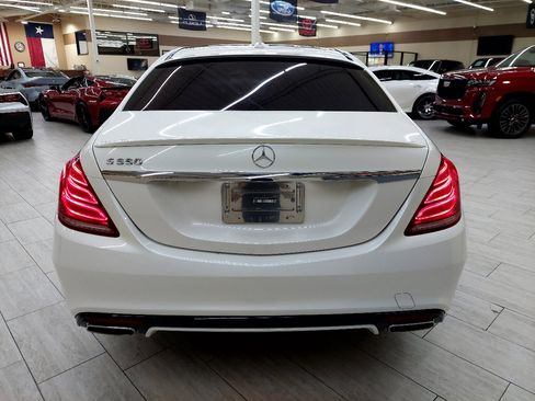 Used 2015 Mercedes-Benz S 550 Sedan image 10