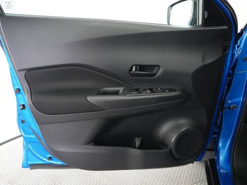 Used 2022 Nissan Kicks S FWD image 34