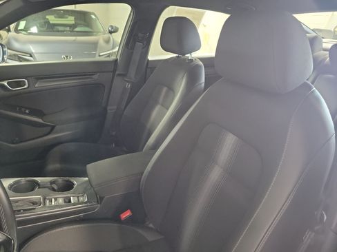 Used 2025 Honda Civic Sport image 16