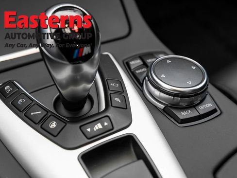 Used 2015 BMW M5 RWD image 29