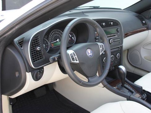 Used 2009 Saab 9-3 2.0T image 27