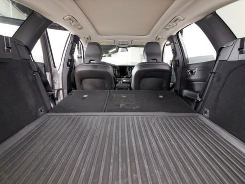 Certified 2023 Volvo XC60 B6 Ultimate w/ Climate Package AWD/4WD image 28