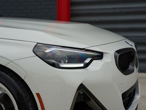 Used 2024 BMW M240i Coupe RWD image 4