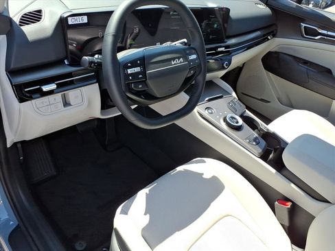 New 2026 Kia Sportage EX AWD/4WD image 11