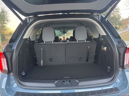 New 2026 Ford Explorer Active image 24