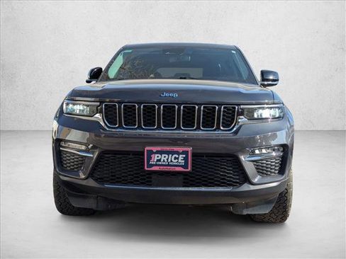 Used 2023 Jeep Grand Cherokee 4WD 4xe image 2