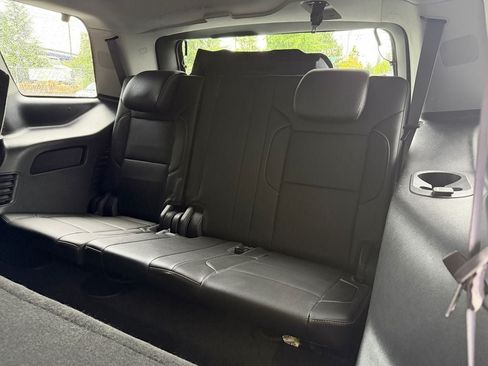 Used 2018 Chevrolet Tahoe Premier AWD/4WD image 33