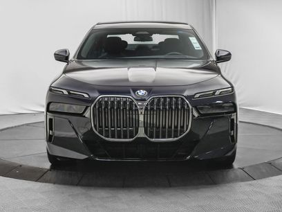 Used 2024 BMW 760i xDrive 760i xDrive w/ Premium Package 2