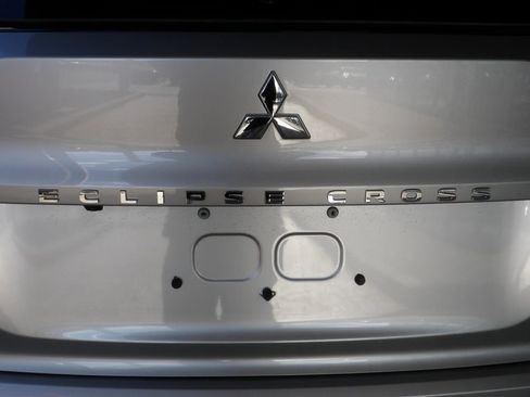 New 2026 Mitsubishi Eclipse Cross SEL image 8