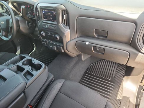 Used 2025 Chevrolet Silverado 1500 Custom AWD/4WD image 27