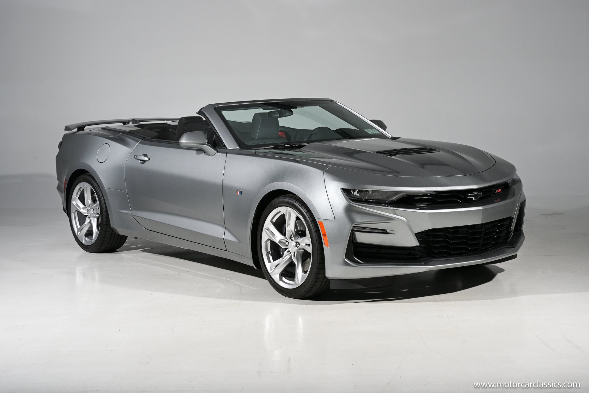 Used 2024 Chevrolet Camaro SS RWD image 1
