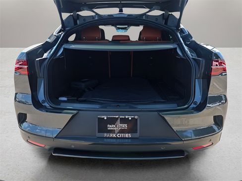 Used 2024 Jaguar I-PACE R-Dynamic HSE image 21