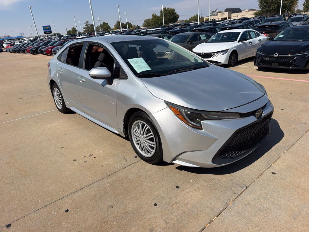 Used 2020 Toyota Corolla LE FWD image 7