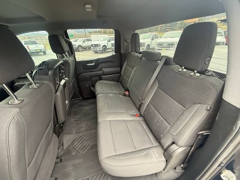 Used 2023 Chevrolet Silverado 1500 Custom Trail Boss AWD/4WD image 10