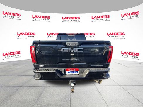 Used 2024 GMC Sierra 2500 Denali Ultimate image 4