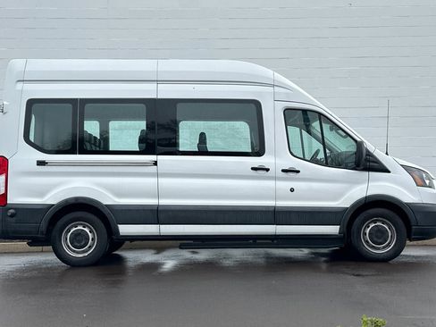 Used 2016 Ford Transit 350 XL image 3