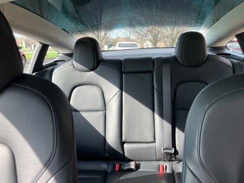 Used 2020 Tesla Model 3 Long Range image 22