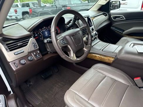 Used 2016 GMC Yukon Denali w/ Open Road Package AWD/4WD image 8
