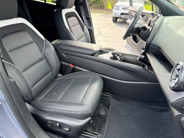 Used 2024 Chevrolet Blazer EV LT AWD/4WD image 26