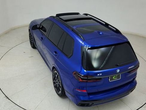 Used 2025 BMW X7 M60i image 89