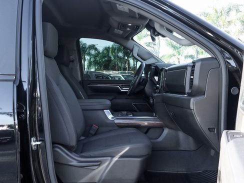 Used 2025 Chevrolet Silverado 2500 LT w/ Trail Boss Package image 41