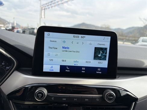 Used 2022 Ford Escape SE image 20