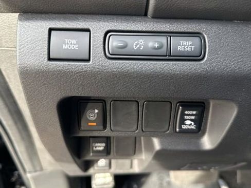 New 2026 Nissan Frontier SV w/ SV Convenience Package AWD/4WD image 22