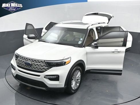 Used 2022 Ford Explorer Limited w/ Limited Technology Package image 26