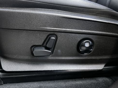 Used 2018 Alfa Romeo Stelvio Ti image 14