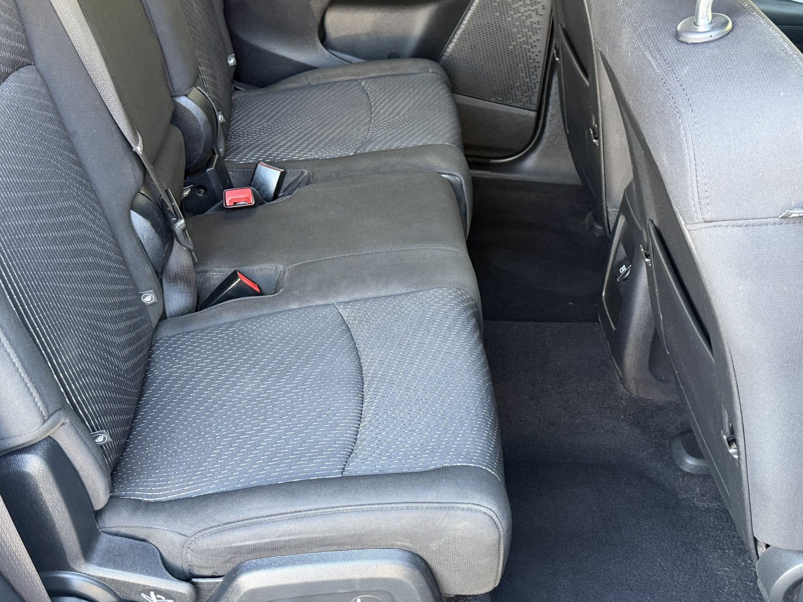Used 2020 Dodge Journey SE w/ SE Popular Equipment Group FWD image 28