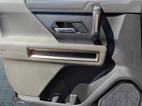 New 2025 GMC Hummer EV 2X image 11