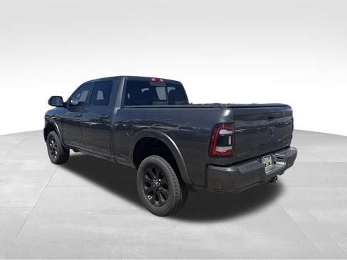 Used 2022 RAM 2500 Laramie AWD/4WD image 13