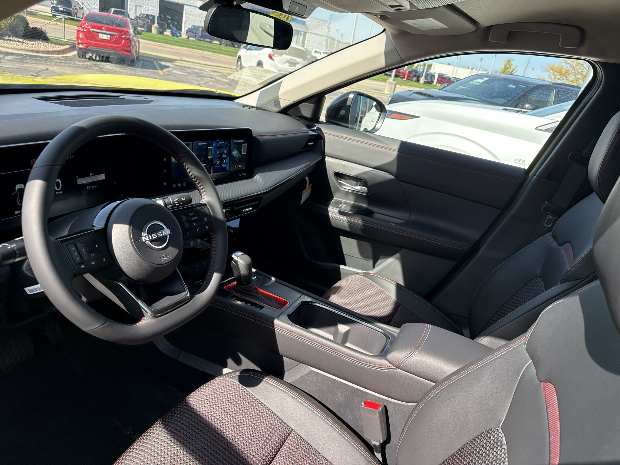 New 2027 Nissan Kicks SR AWD/4WD image 10