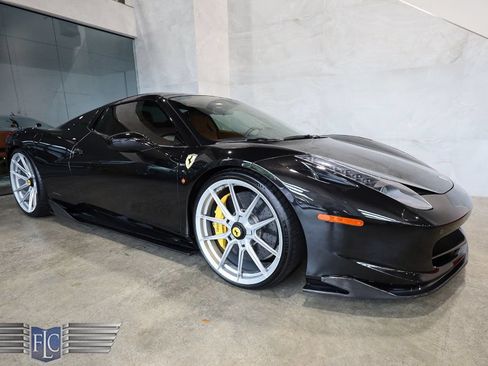 Used 2013 Ferrari 458 Spider RWD image 48